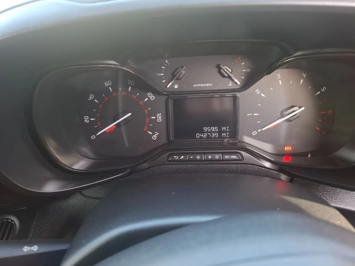 Citroen Berlingo 2019 - Image 2
