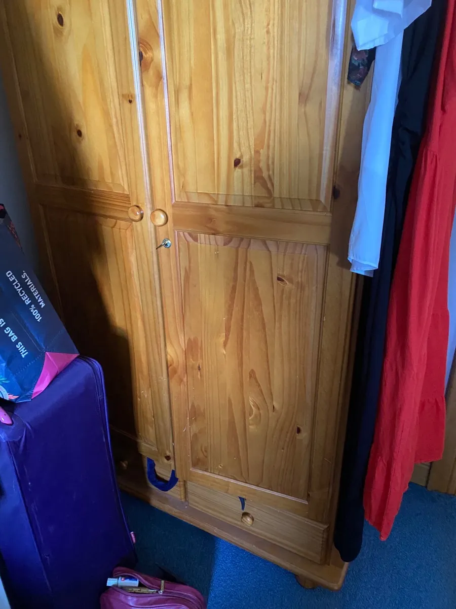 Wardrobe - Image 2