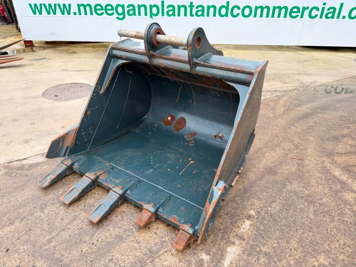 NEW 48 INCH HYUNDAI BUCKET .....65MM ....267PF - Image 2