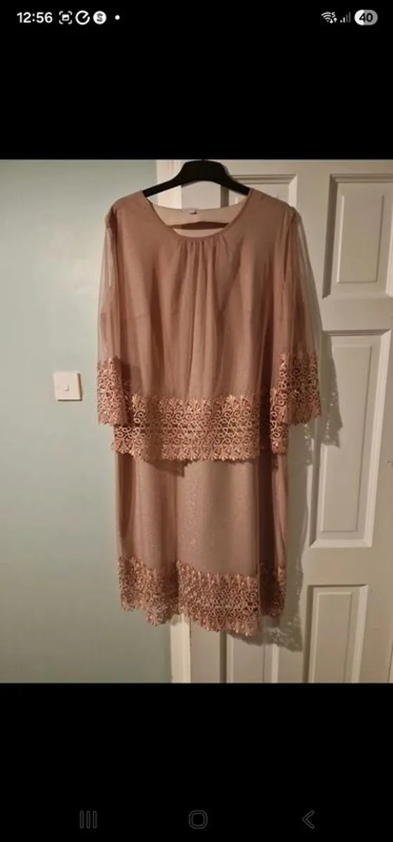 lovely dress - Image 2