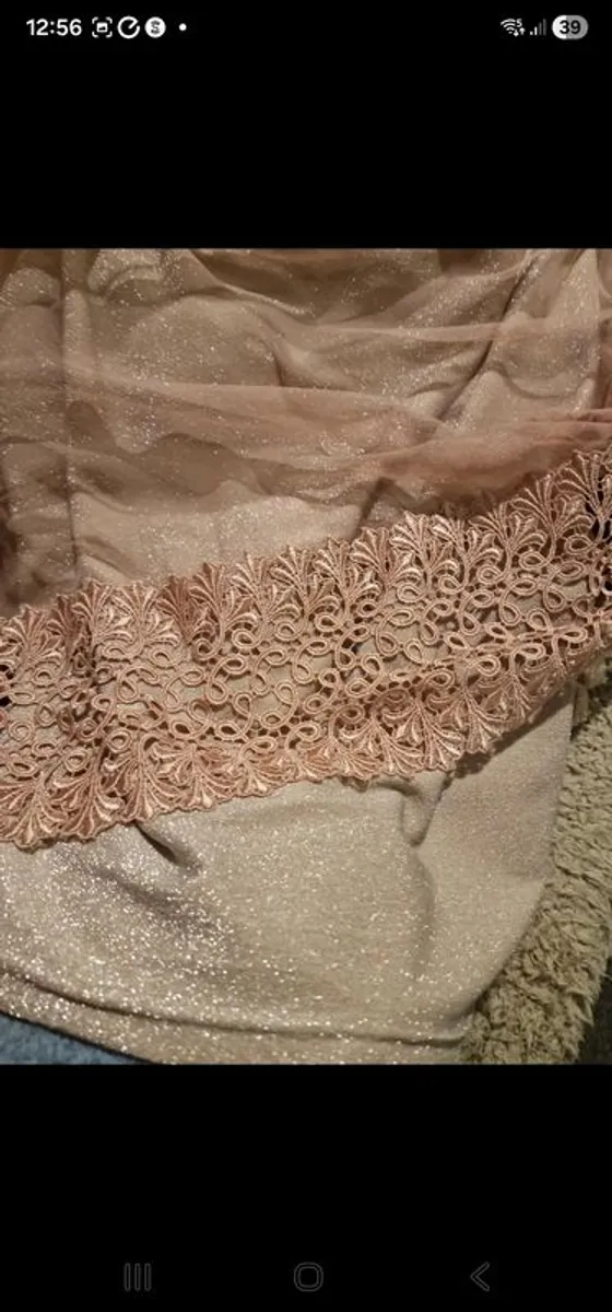 lovely dress - Image 3