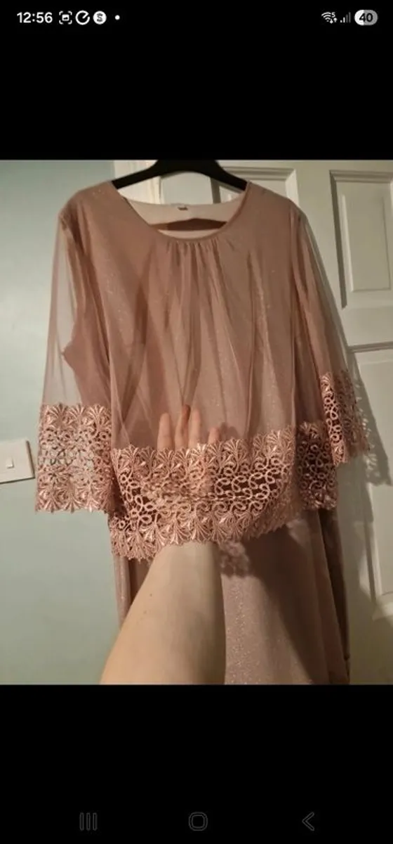 lovely dress - Image 1