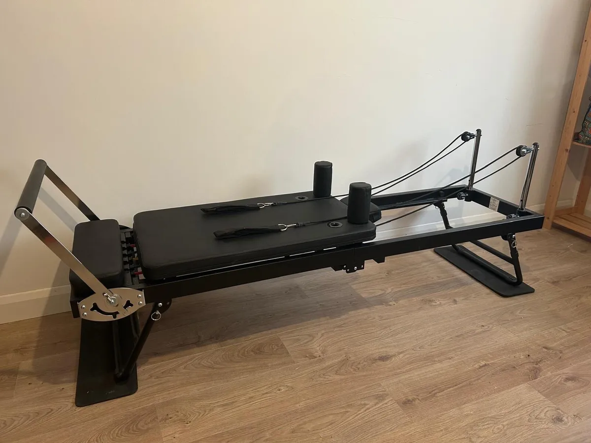 Reformer Pilates Machine - Image 3
