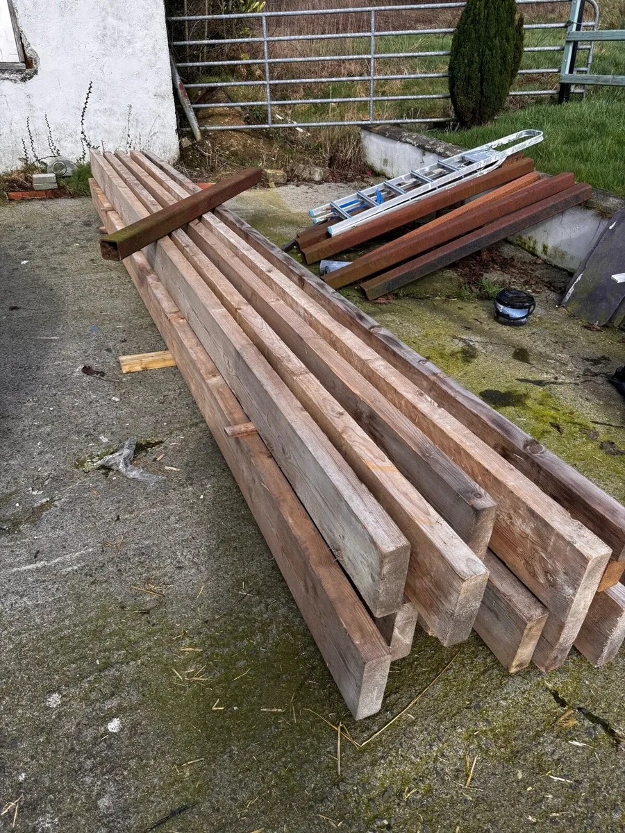 Timber and box iron - Image 1