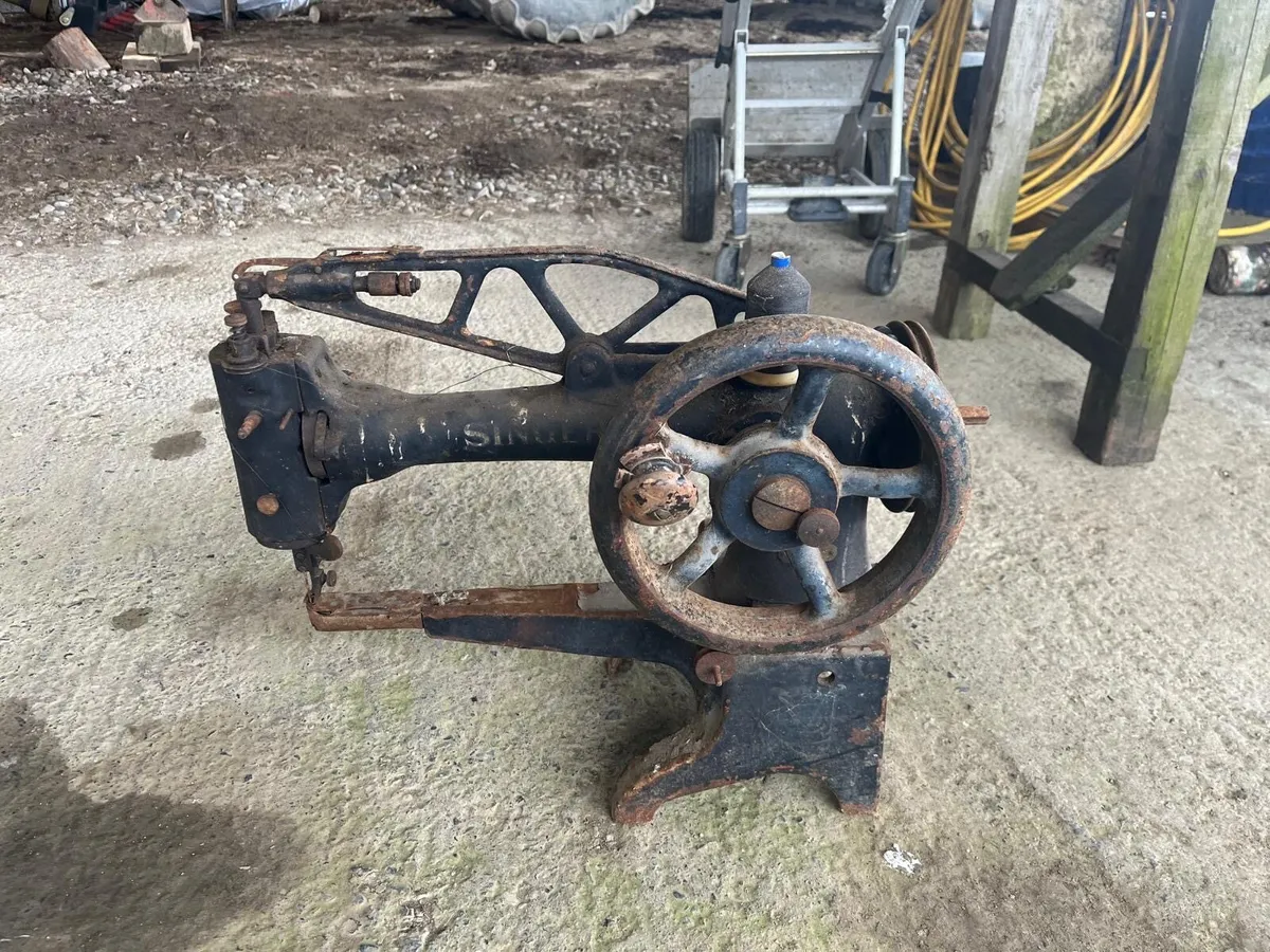 Selection of Antiques - Image 3