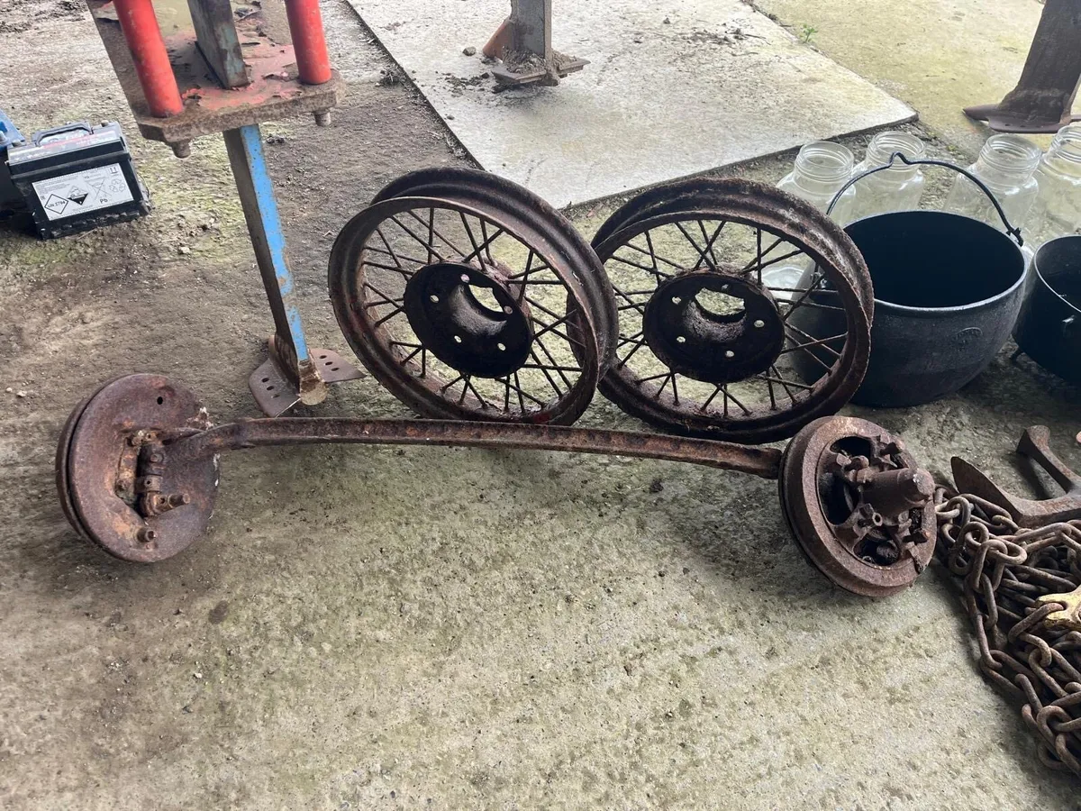 Selection of Antiques - Image 4