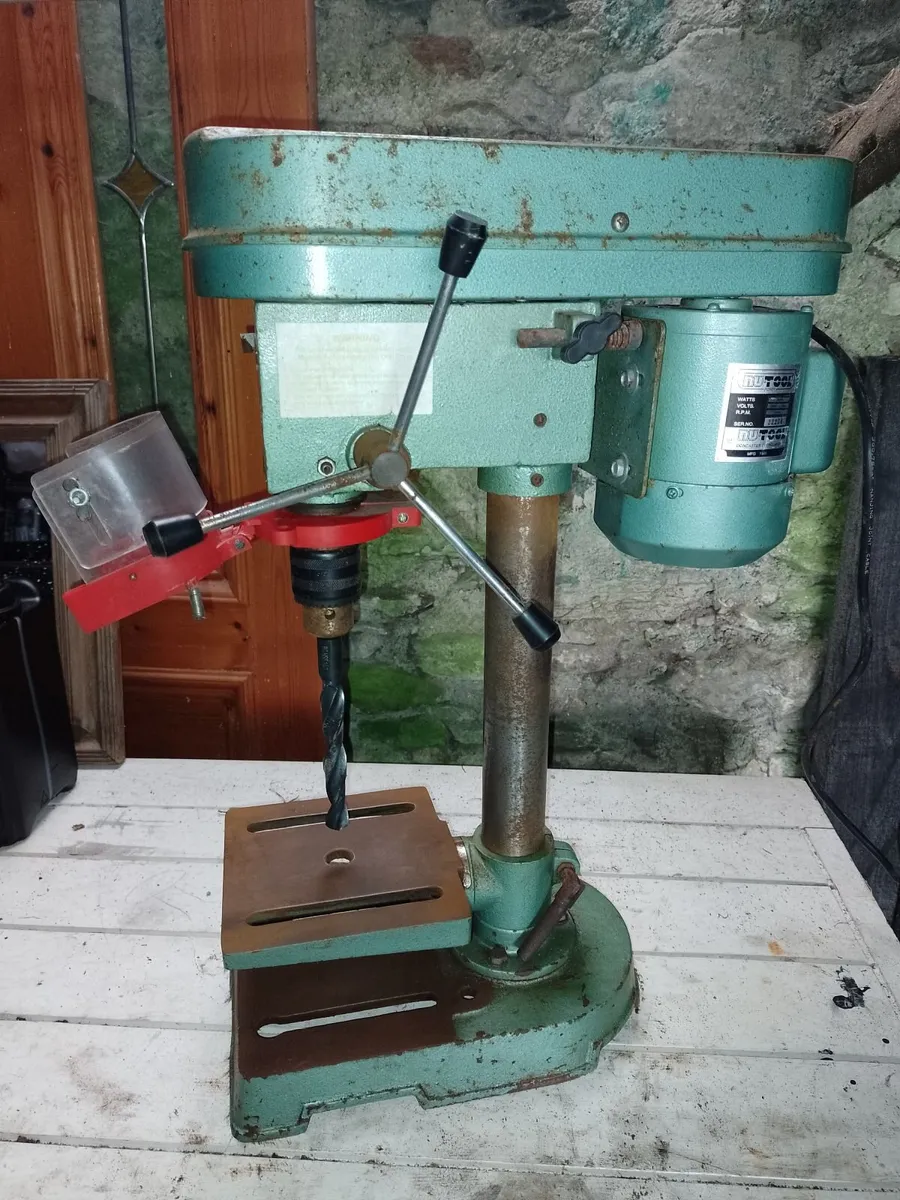 GOOD OLD NUTOOL BENCH PILLAR DRILL. VERY LIGHT USE - Image 1