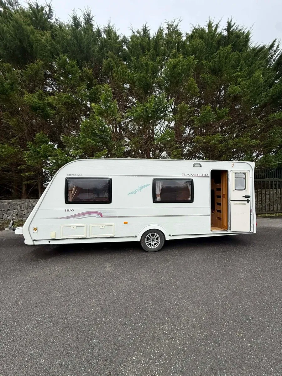 Caravan - Image 2