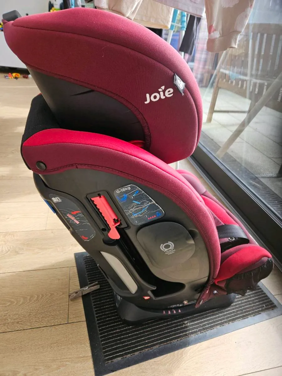 Child's Car Seat / Baby seat (Joie) - Image 1