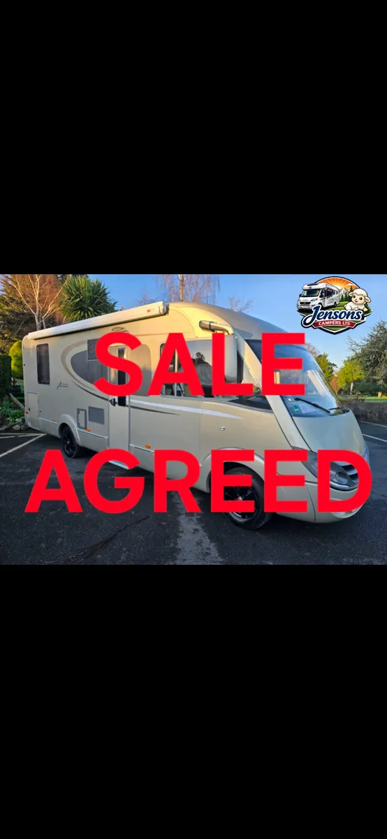 2014 BURSTNER AVIANO I727 ISLAND BED TAKE TRADE IN - Image 1