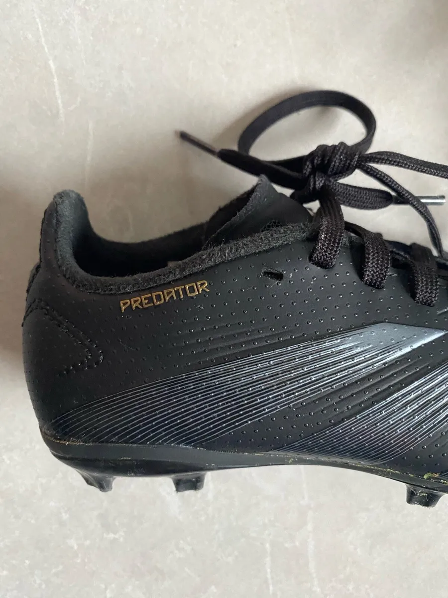 Kids Adidas football boots - Image 2