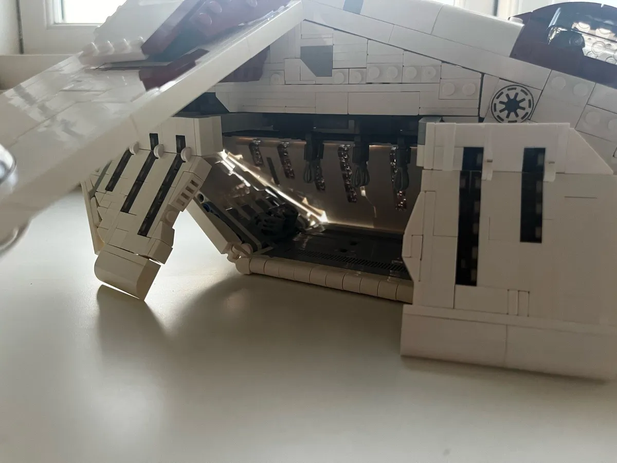 Lego Star Wars LAAT Moc - Image 3