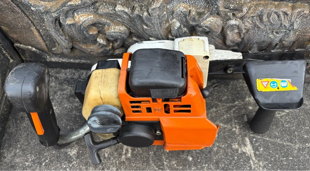Stihl hedge cutter - Image 2