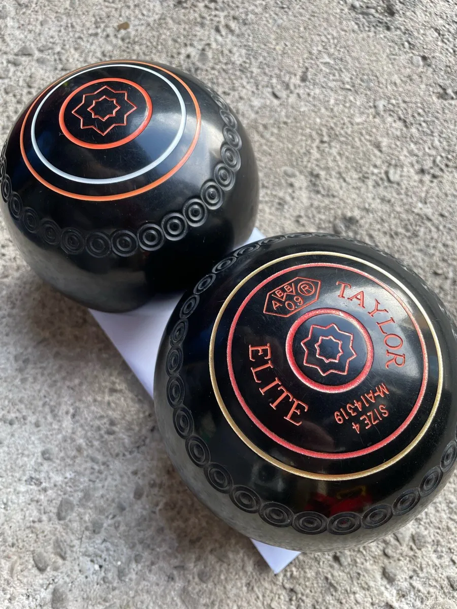 Taylor Elite Bowls Size 4 - Image 1