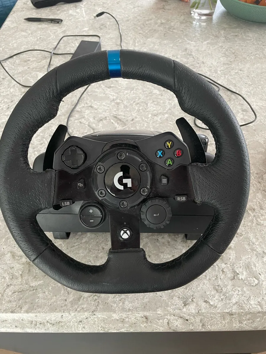 Logitech G923 Racing Wheel - Image 1