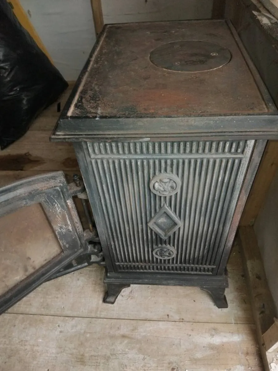 Stove - Image 4
