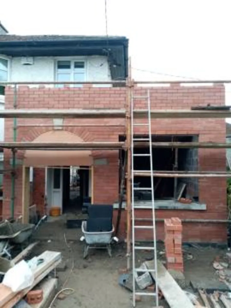 Bricklaying contractor available - Image 4