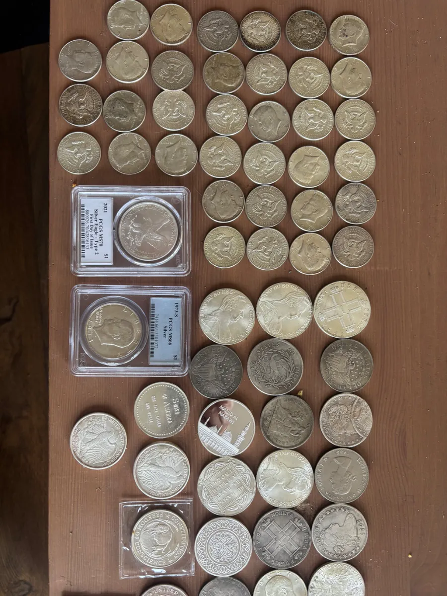 Silver coins - Image 1