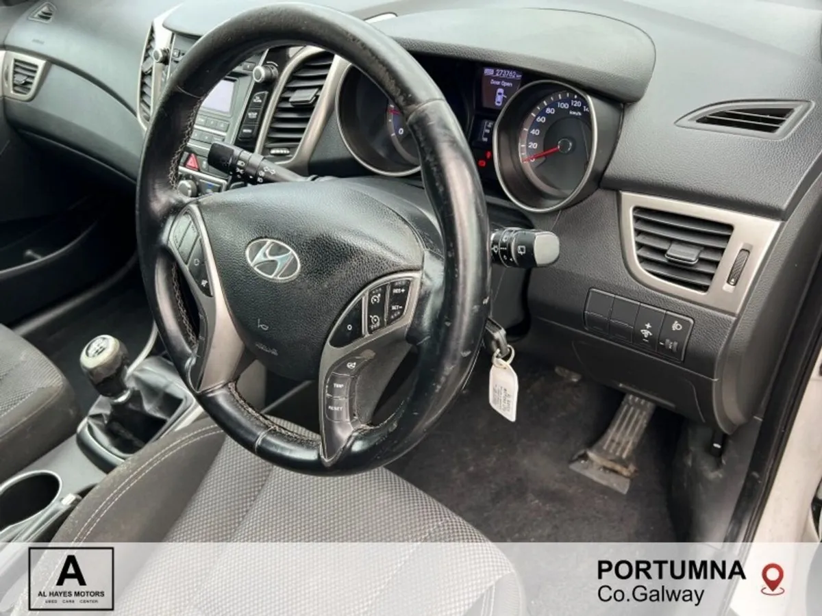 Hyundai i30 VAN PRO 1.4 DSL *NO VAT* - Image 4