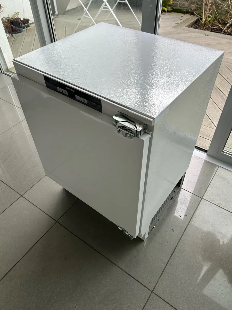 Brand new unused Under Counter Integrated Fridge - Image 2