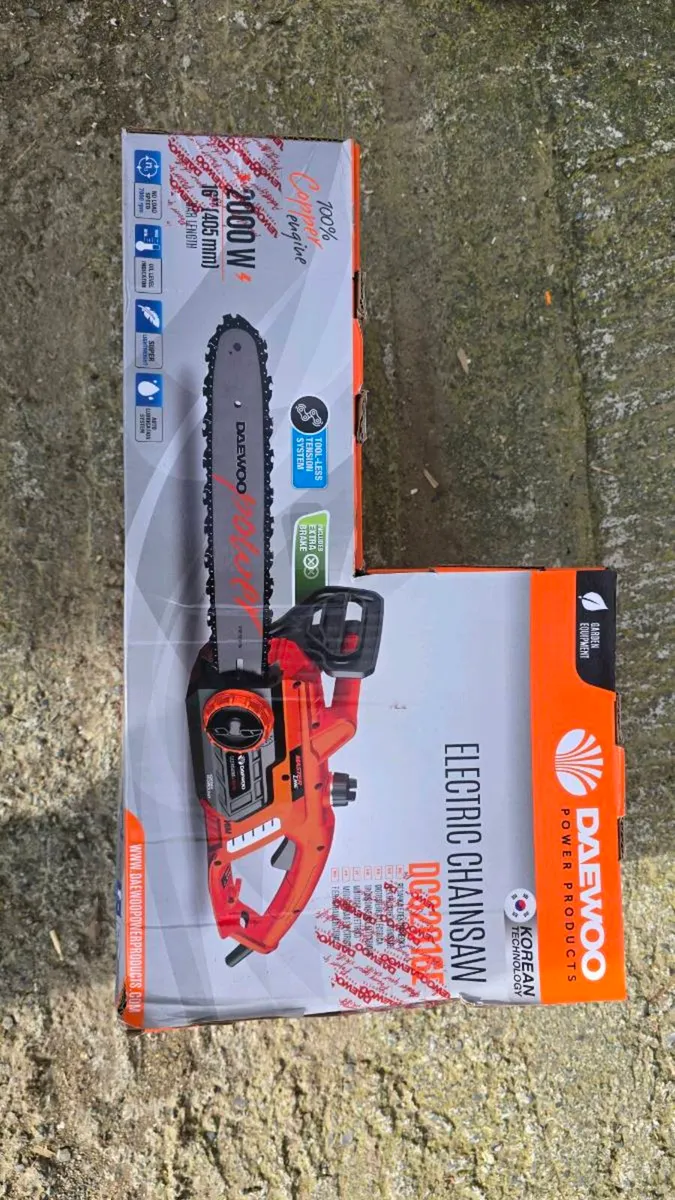 Unused Electric Daewoo Chainsaw - Image 1