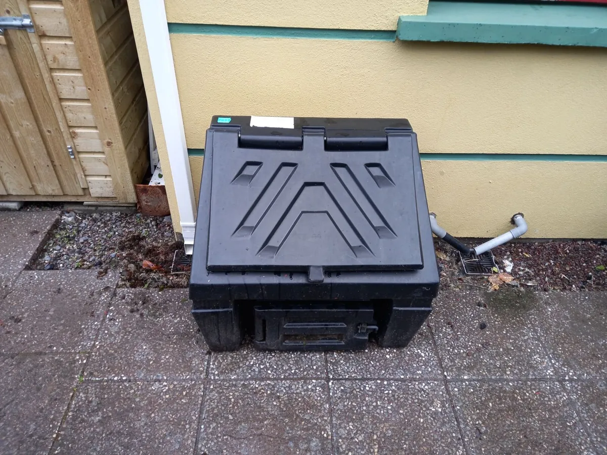 Carbery 6 Bag Coal Bunker - Image 3