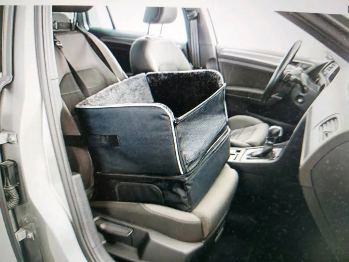Dog car seat - Image 3