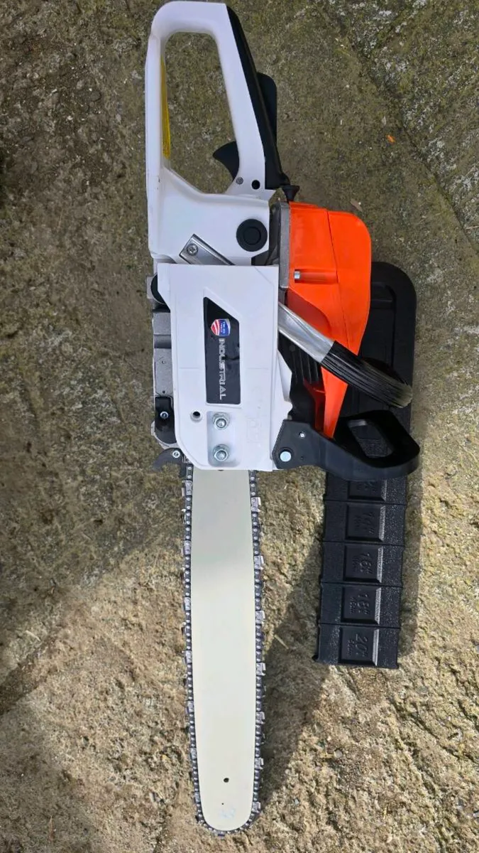 Unused TM US Tools Petrol Chainsaw - Image 1