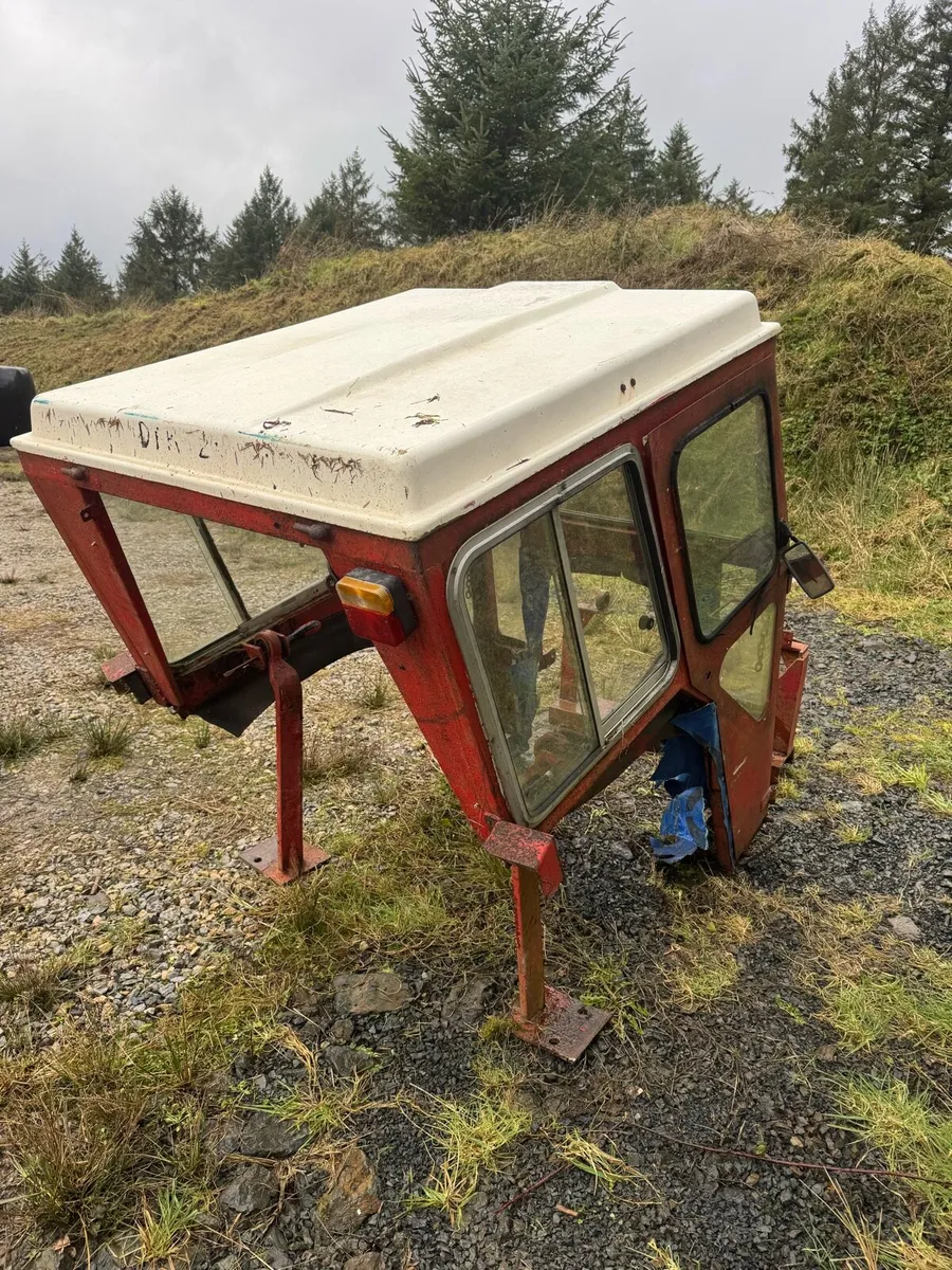 Duncan cab suite massey Ferguson 35 or 135 - Image 4
