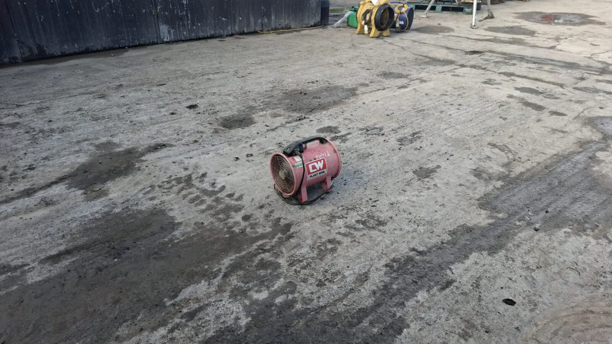 Elite 200 Fume Extractor - Image 3