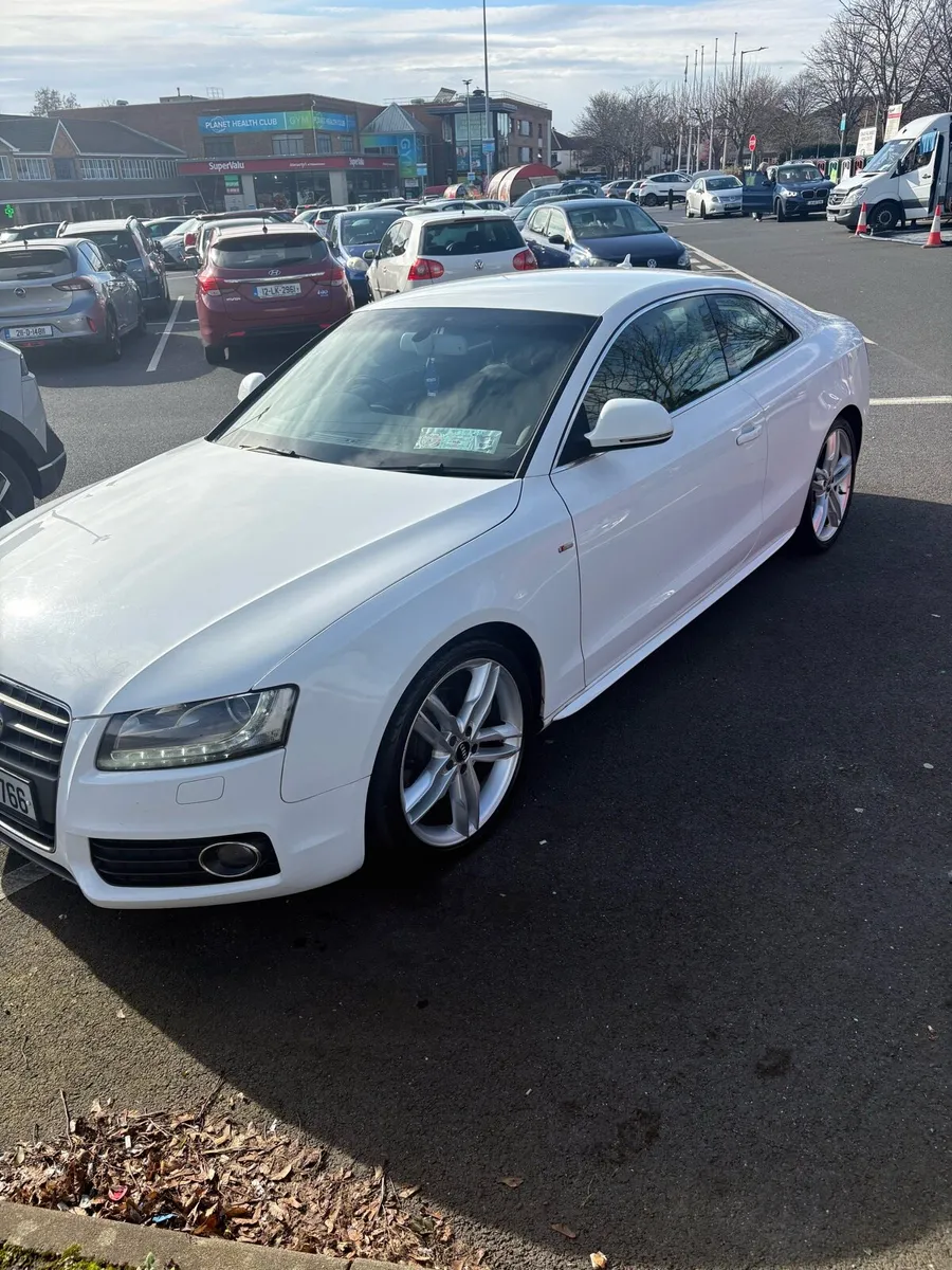 Audi A5 - Image 1