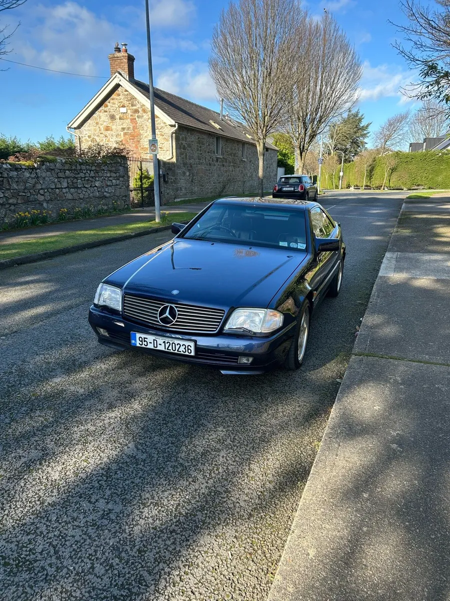 Mercedes SL500 R129 Low Mileage - Image 2