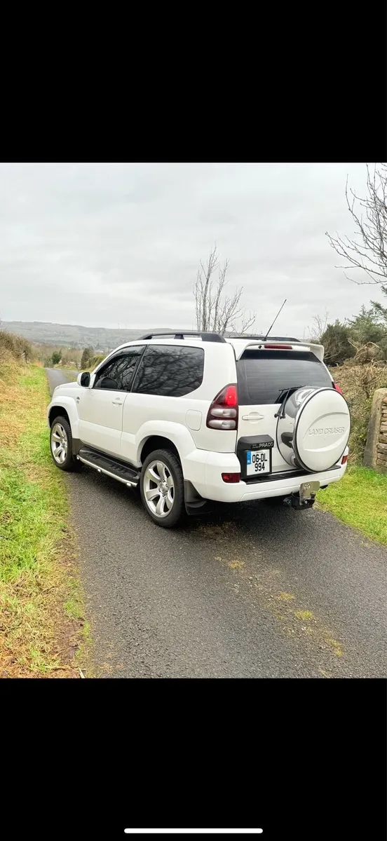 land cruiser - Image 1