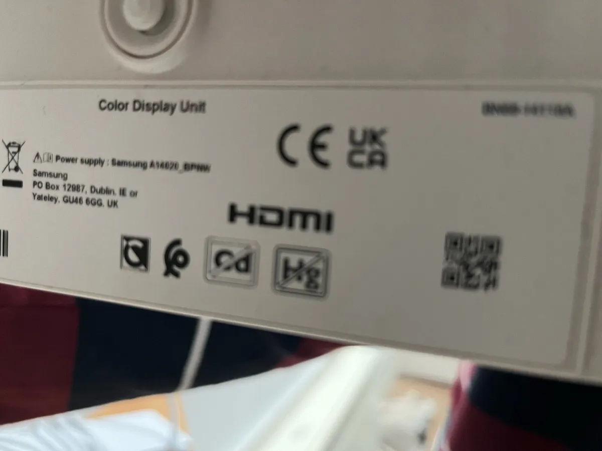 Samsung M8 smart monitor - Image 3