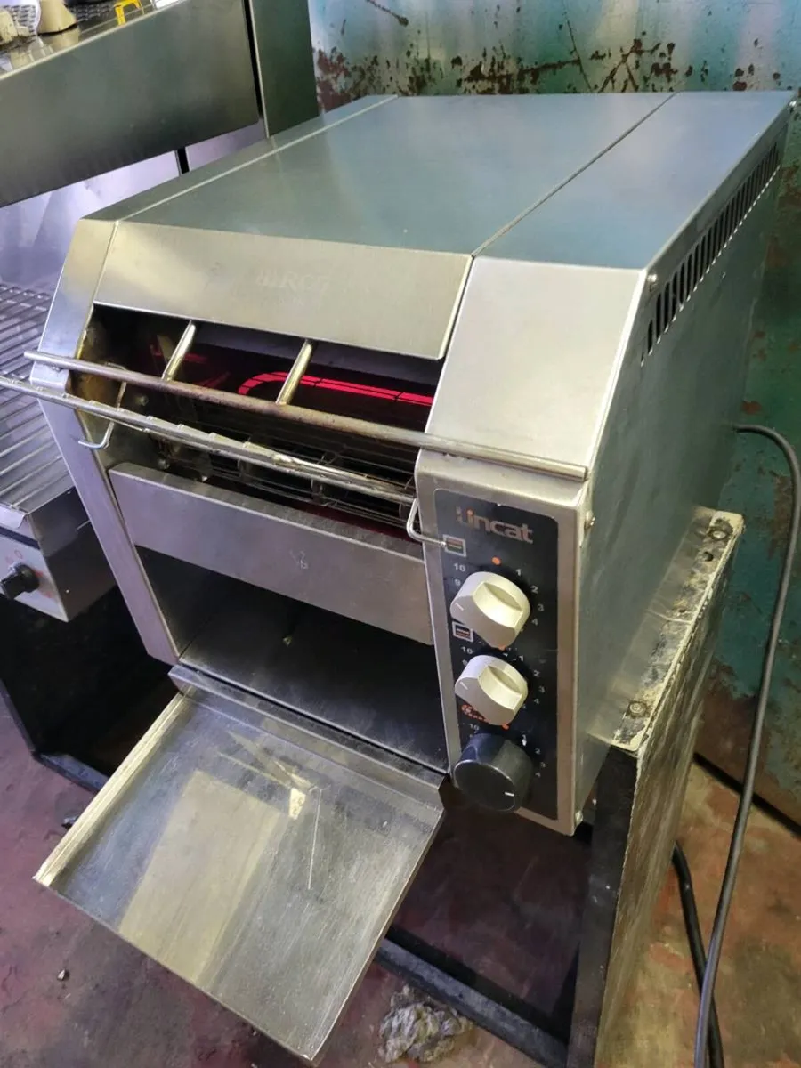 Toaster Conveyor LINCAT CT1 - Image 1