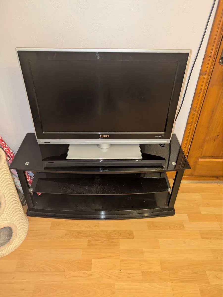 TV and unit for sale - Image 1