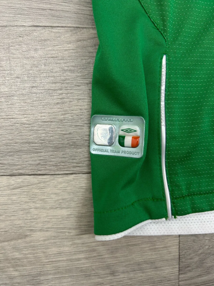Vintage 2004 Umbro Ireland Home Jersey Shirt Large - Image 3