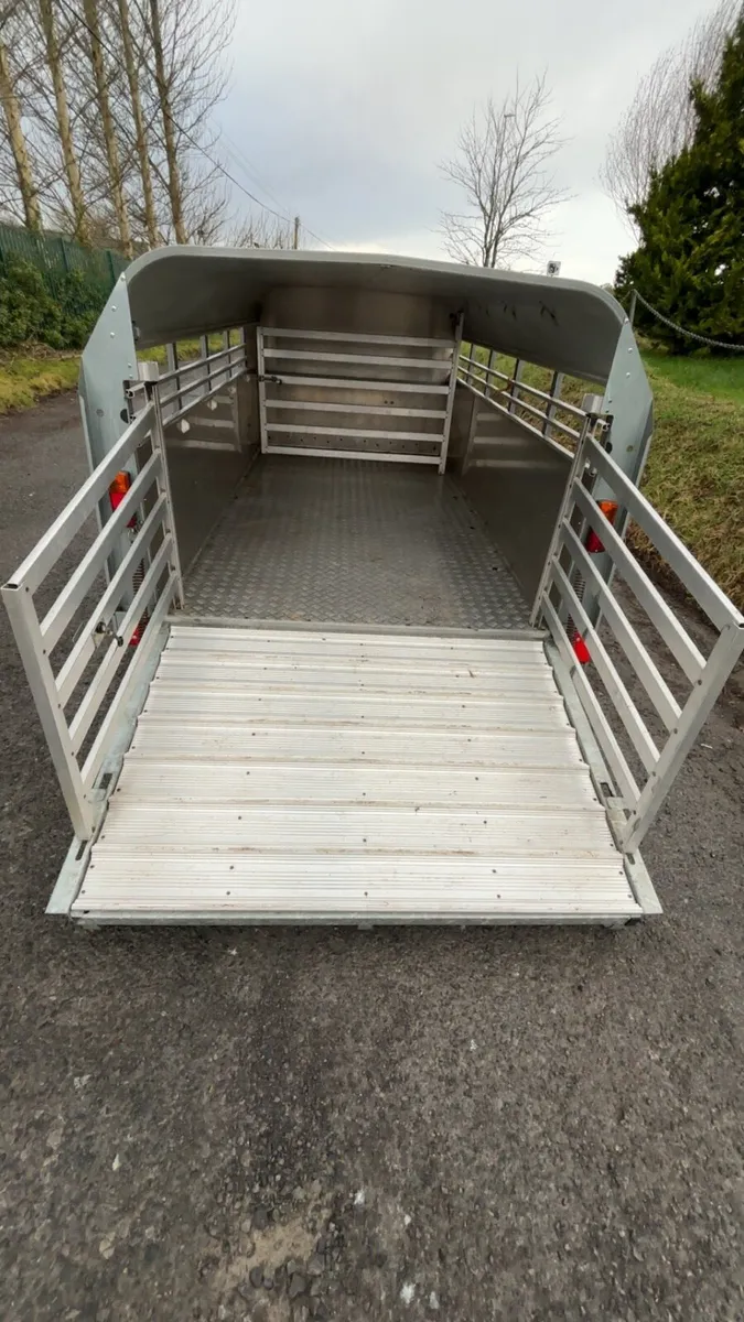 Ifor Williams sheep trailer - Image 3