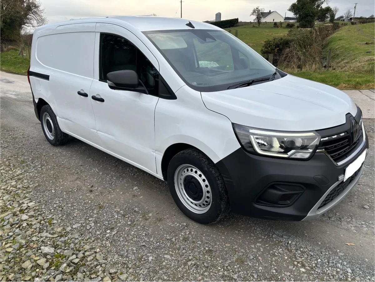 242 Renault Kangoo 2024 - Image 1