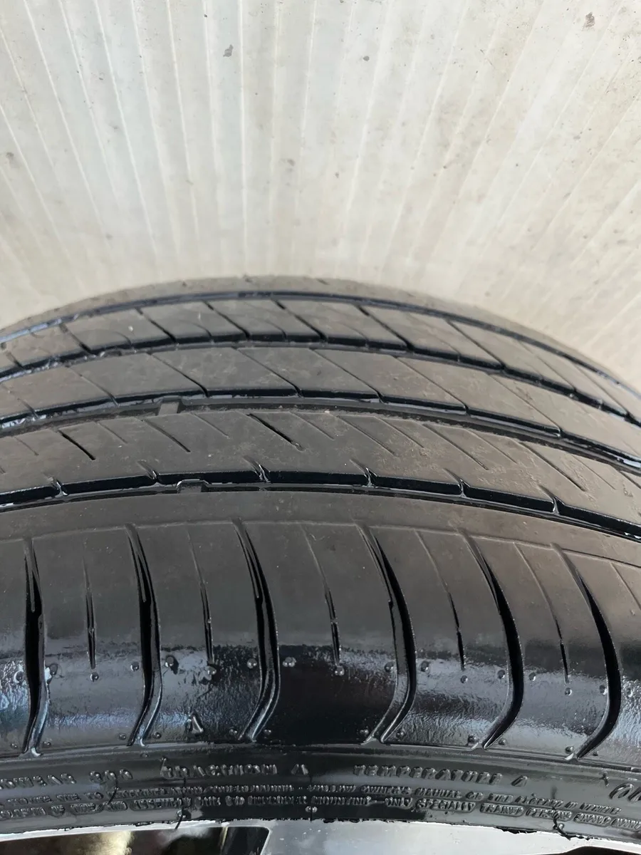 19” TTRS Twist - Image 3