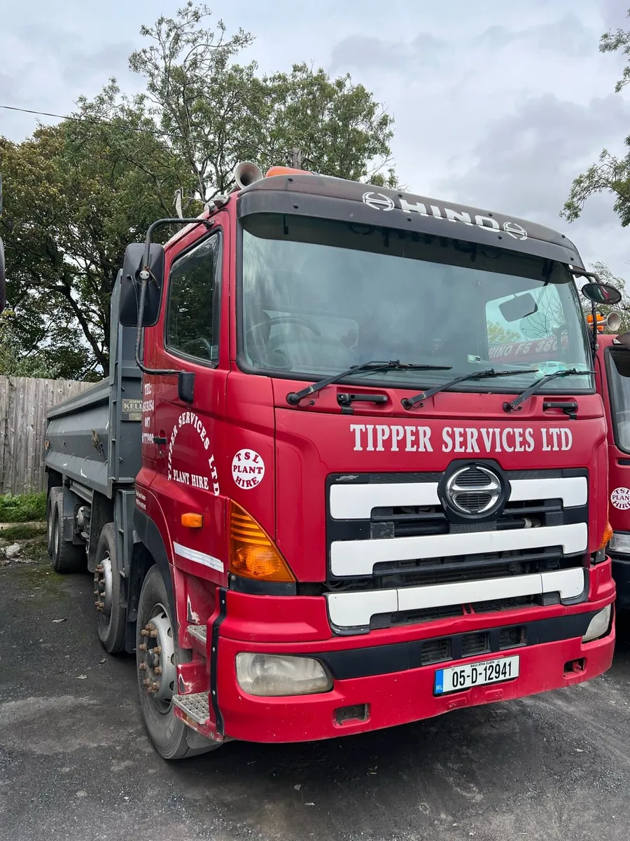 HINO 700 TIPPER - Image 1
