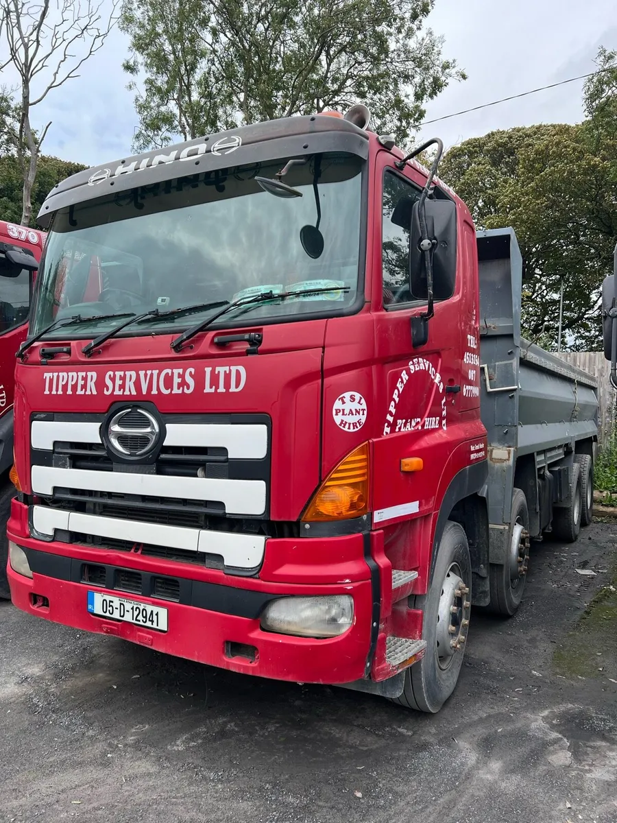 HINO 700 TIPPER - Image 2