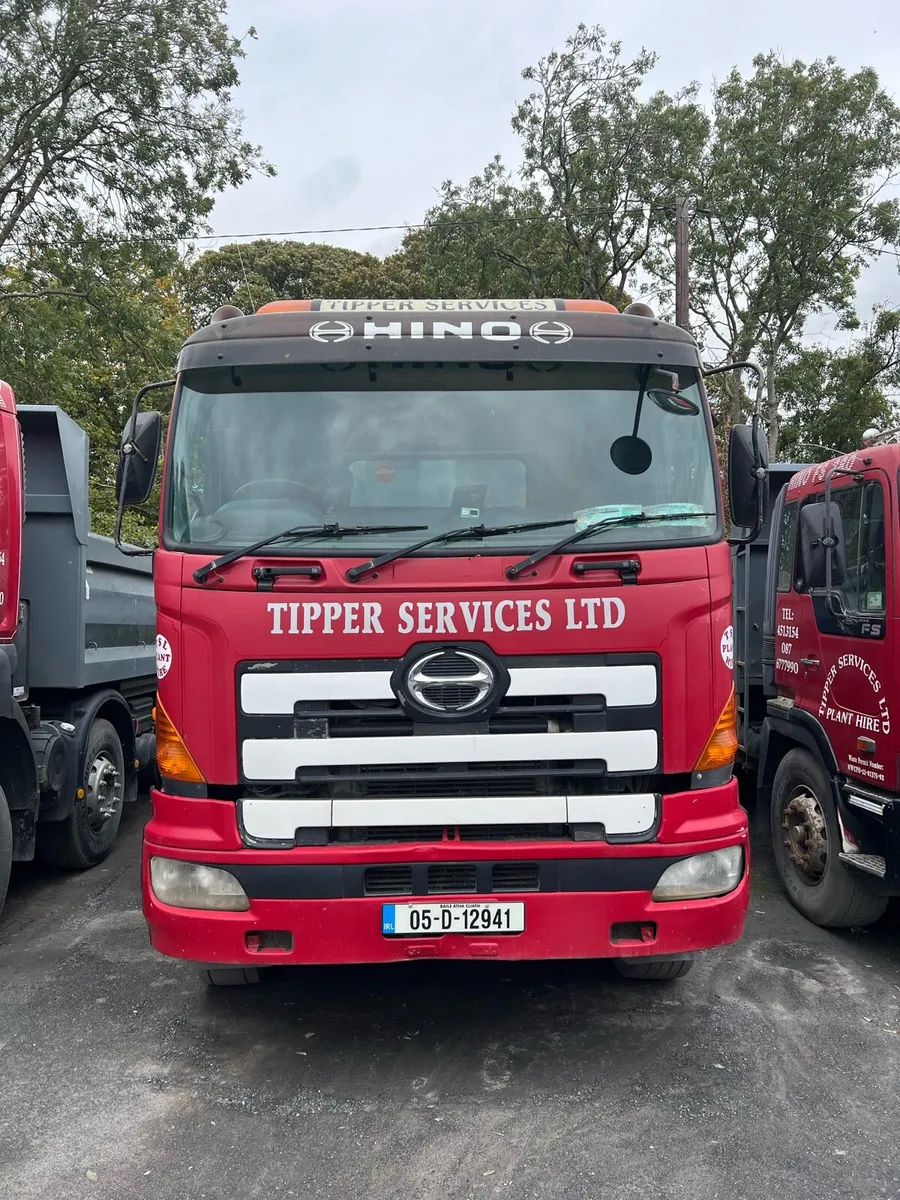 HINO 700 TIPPER - Image 4