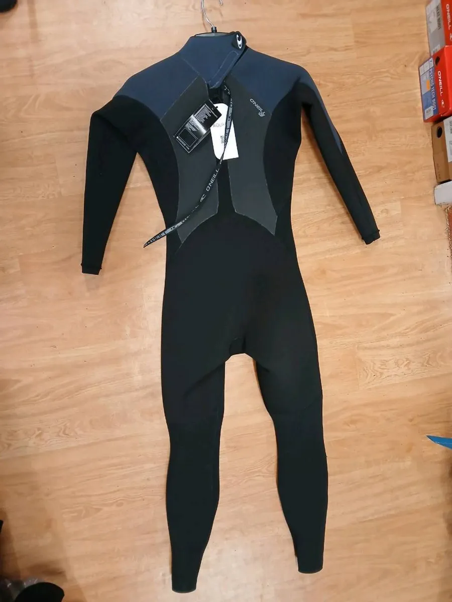 SALE : Wetsuit O'Neill  Epic 5/4, new, unused - Image 2