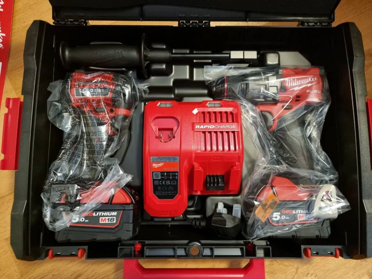 Milwaukee M18 Fuel Gen4 Combi Drill & Impact Drive - Image 2