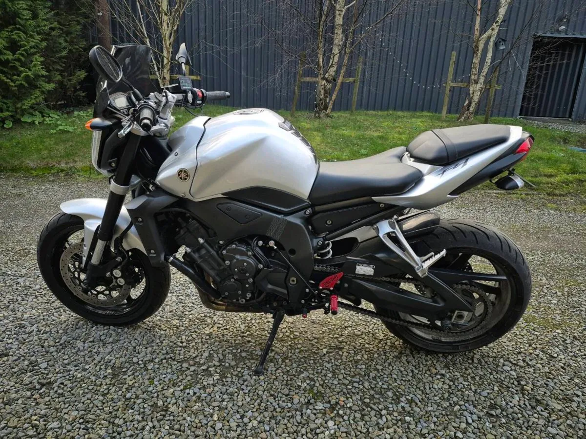 Yamaha FZ1 - Image 2