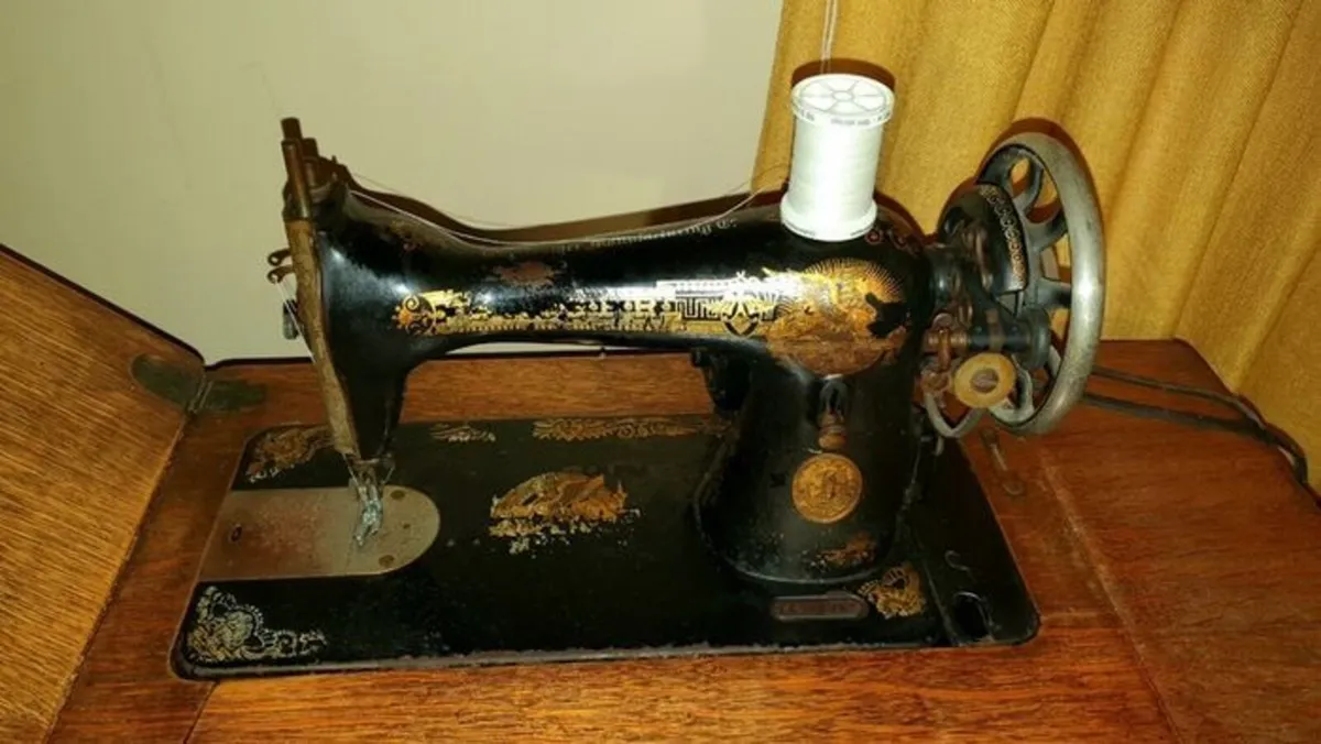 Antique Singer Fifteen K Sewing Machine - Image 1