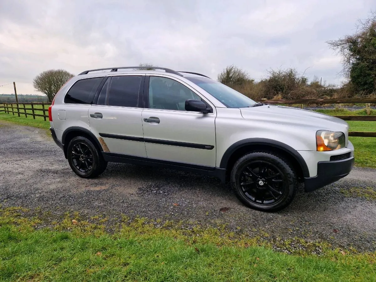 Volvo xc90 - Image 2