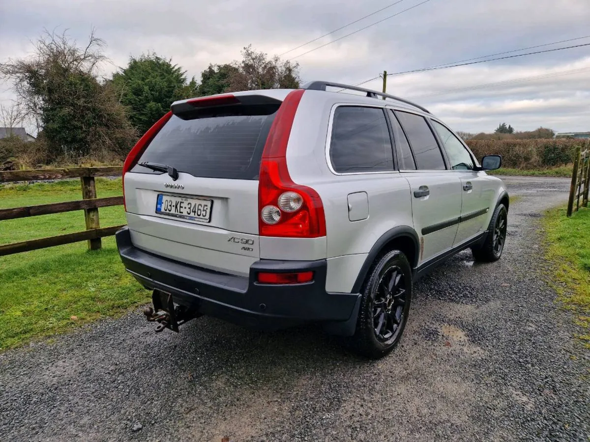 Volvo xc90 - Image 4