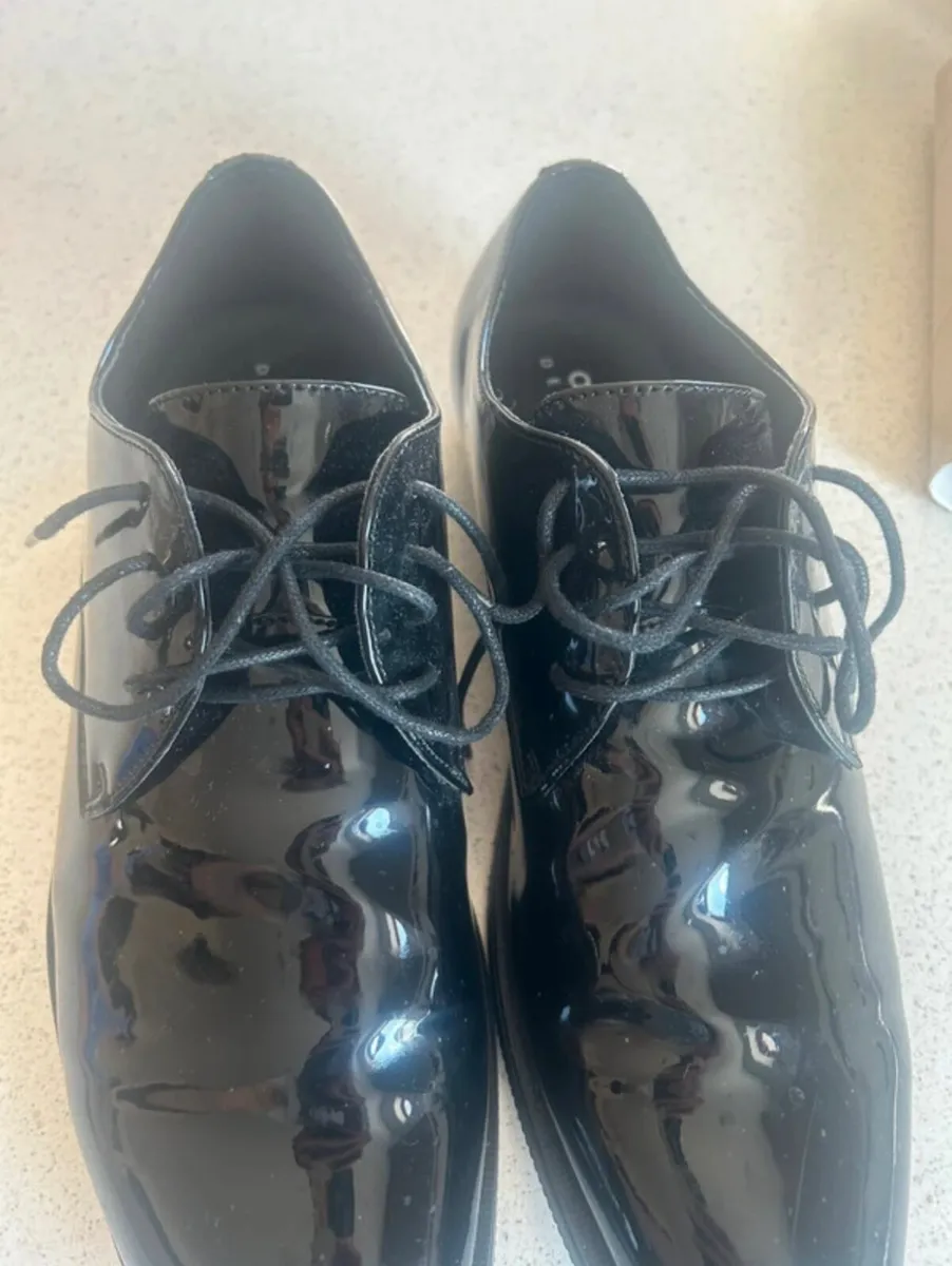 Black shiny Men's dress shoes - Image 3